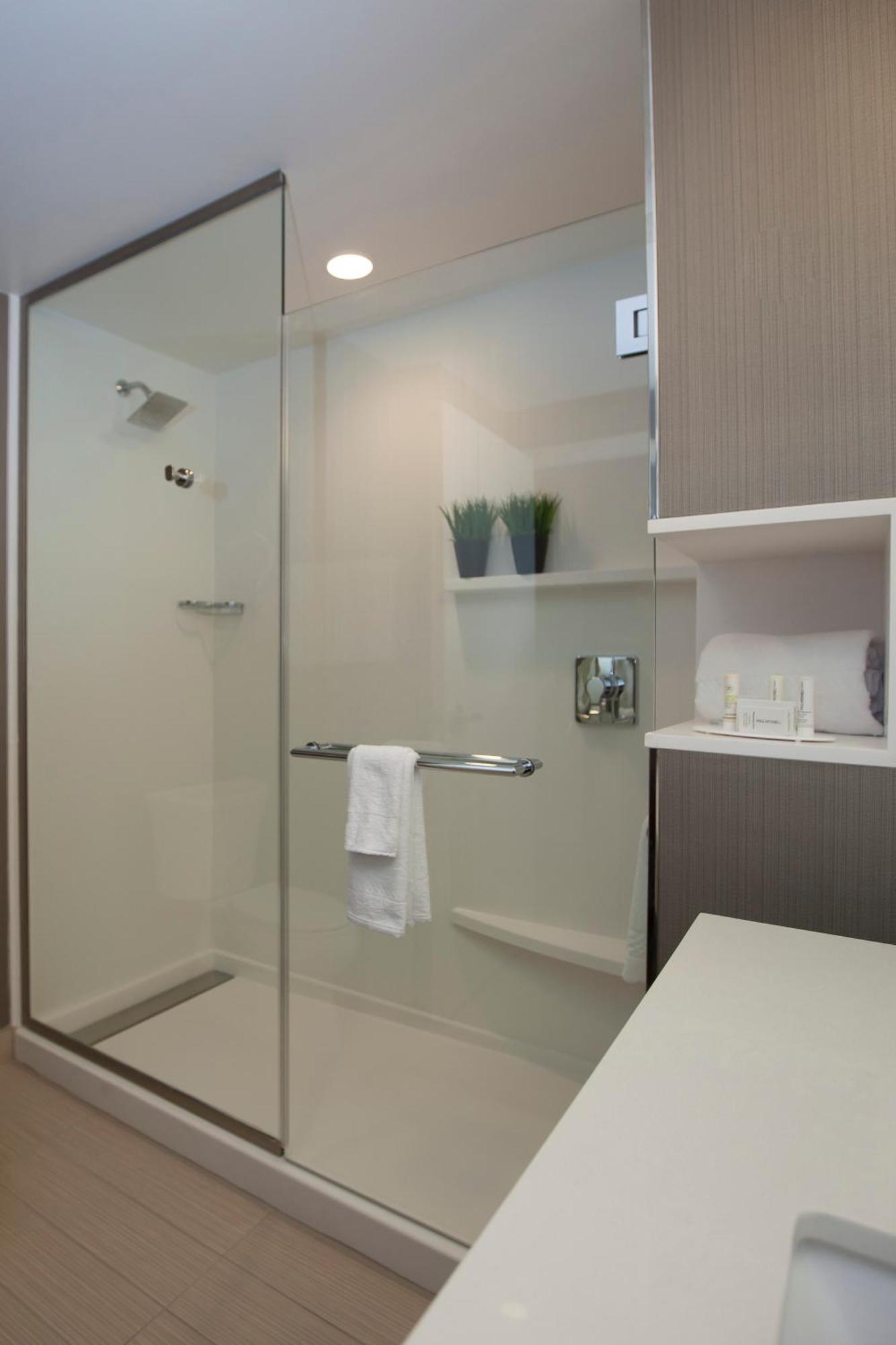 Courtyard By Marriott Houston City Place Spring Eksteriør billede