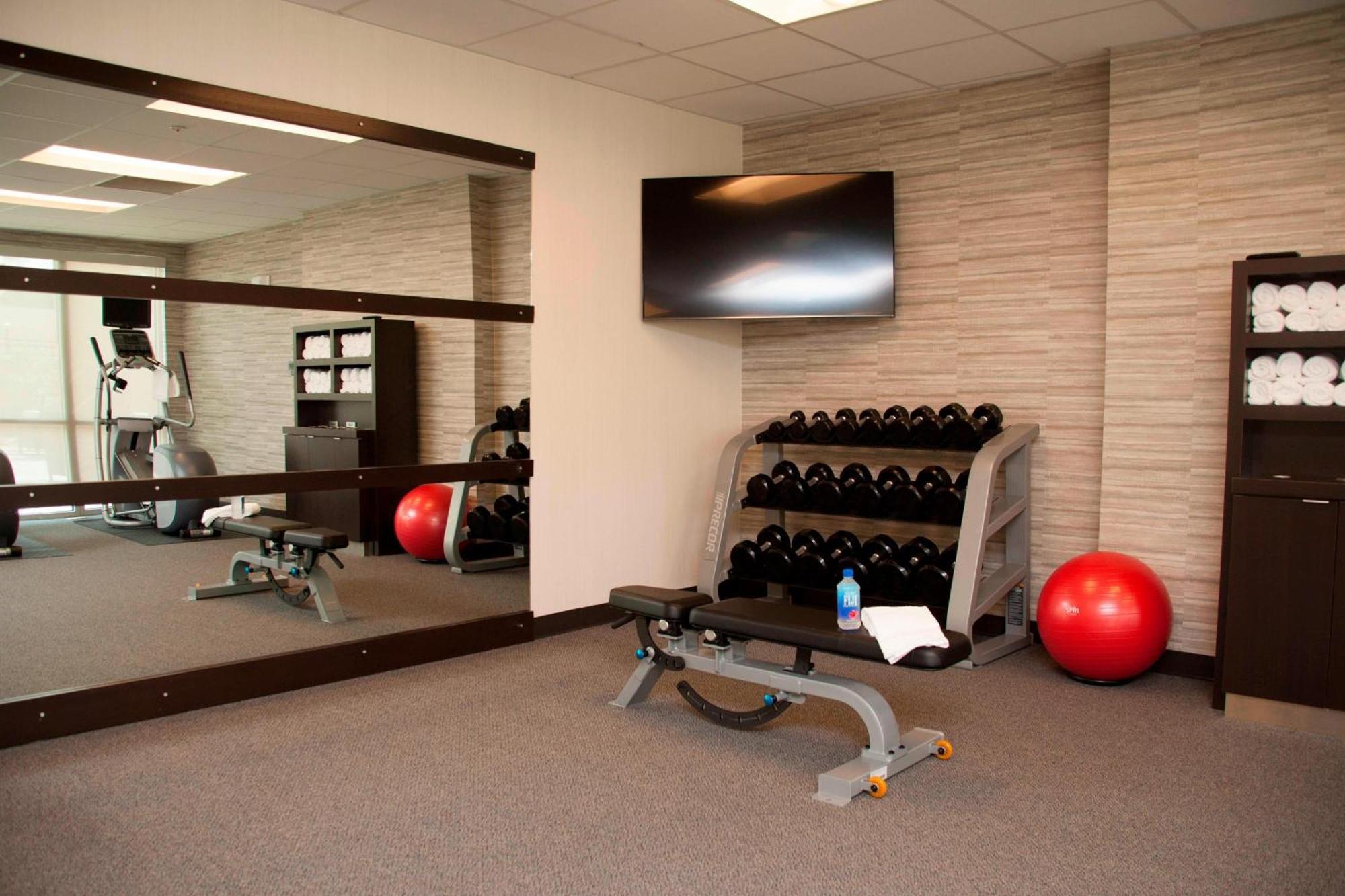 Courtyard By Marriott Houston City Place Spring Eksteriør billede