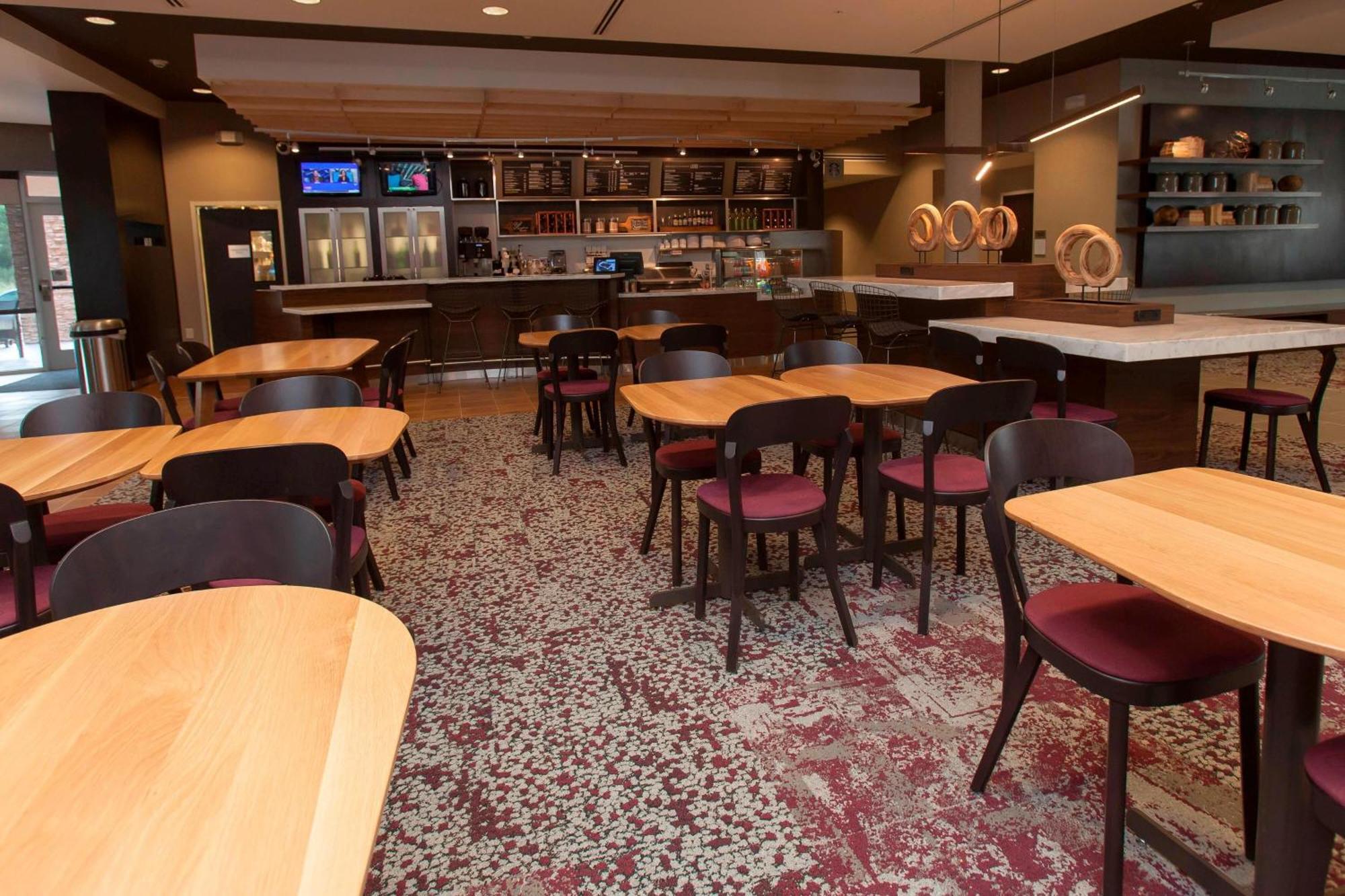 Courtyard By Marriott Houston City Place Spring Eksteriør billede