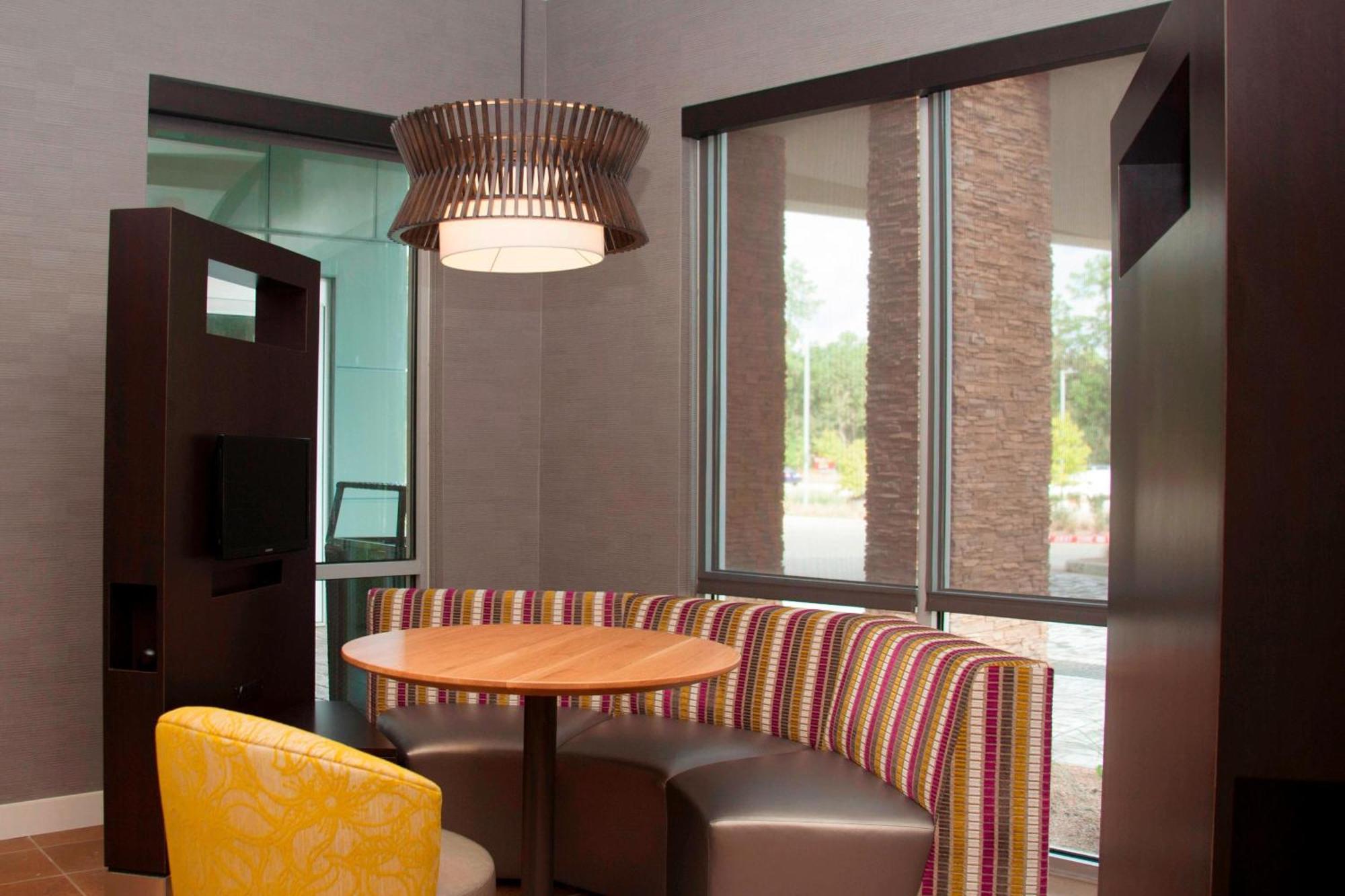 Courtyard By Marriott Houston City Place Spring Eksteriør billede